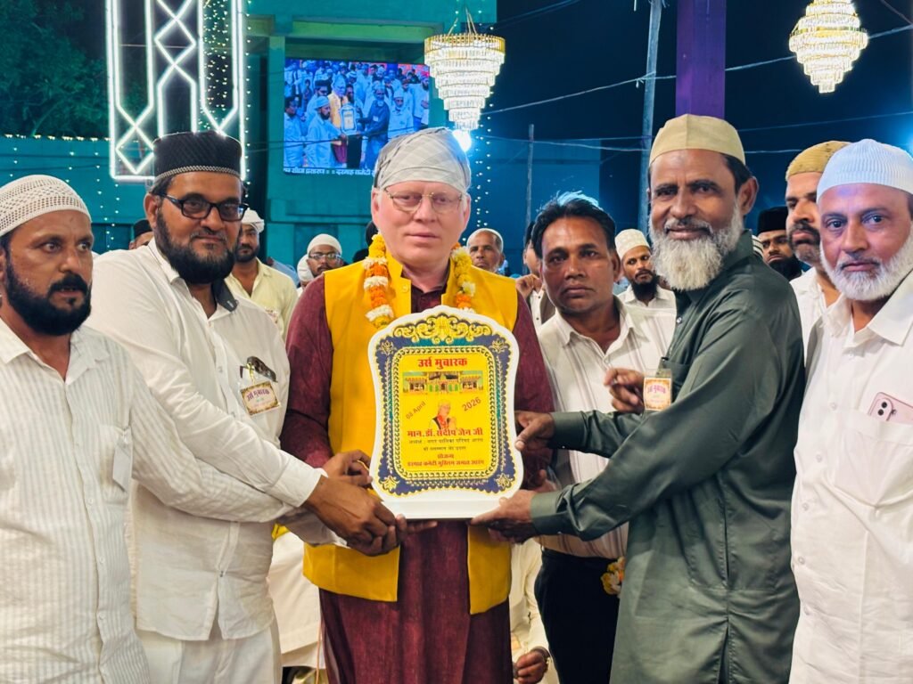 नगर पालिका अध्यक्ष डॉ संदीप जैन उर्स पाक में हुए शामिल-की क्षेत्र में सुख समृद्धि और खुशहाली की कामना