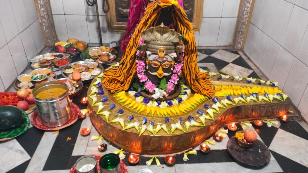 वेदराम मनहरे आज करेंगे बाबा बागेश्वर नाथ जी का अभिषेक पूजन-क्षेत्र की खुशहाली के लिए के लिए करेंगे प्रार्थना…