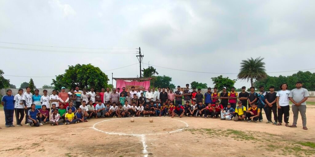 शालेय जिला स्तरीय हैंडबॉल चयन प्रतियोगिता का हुआ आयोजन